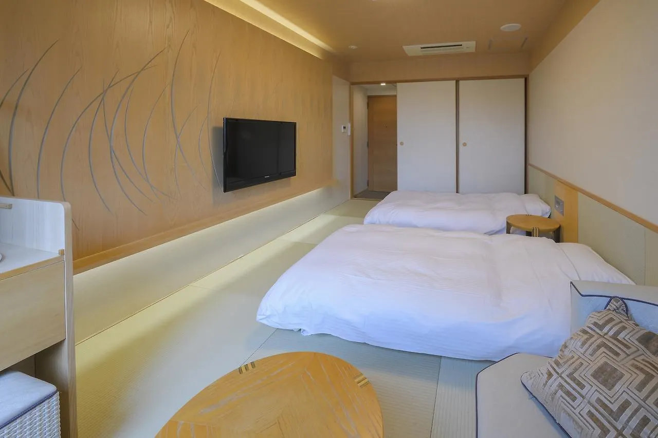Hakone Lake Hotel